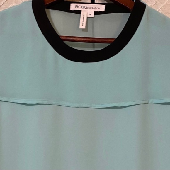 Mint green BCBGeneration blouse - Picture 3 of 11